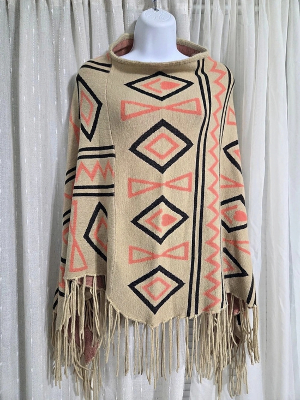 Geometric Fringe Poncho in Beige & Coral Like New